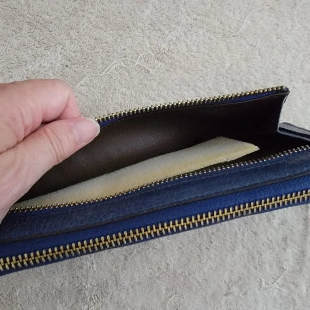 NWOT Lodis Zip Around Continental Blue Extra Long Wallet or Clutch Purse - Picture 8 of 16